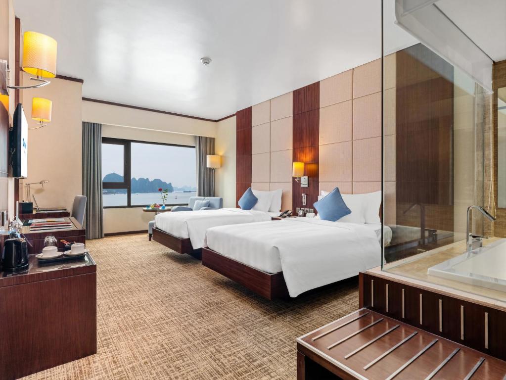Wyndham Legend Halong - 19
