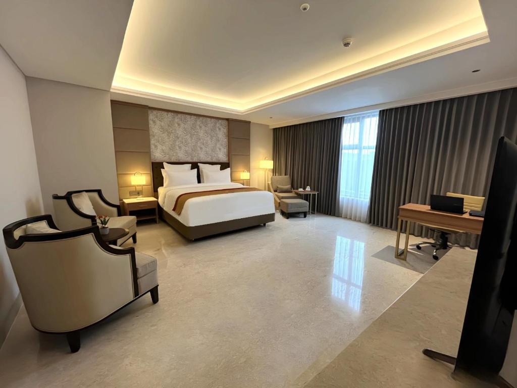 Grand Travello Hotel Bekasi - Suite Junior