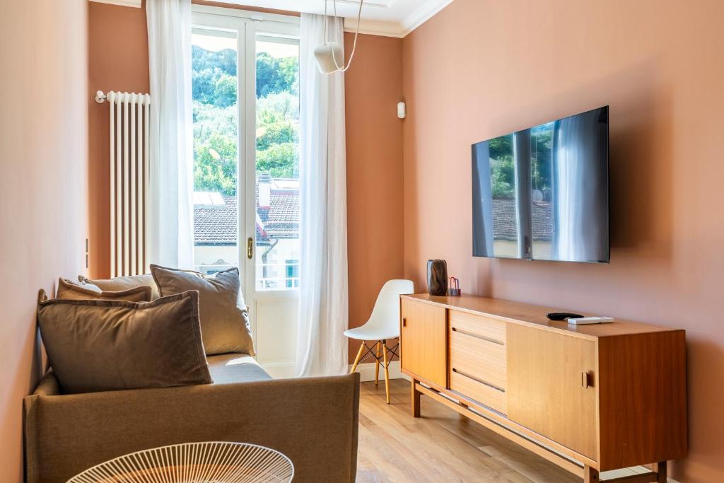 Burchiello Chic Stay-With Green View In Quiet Florence