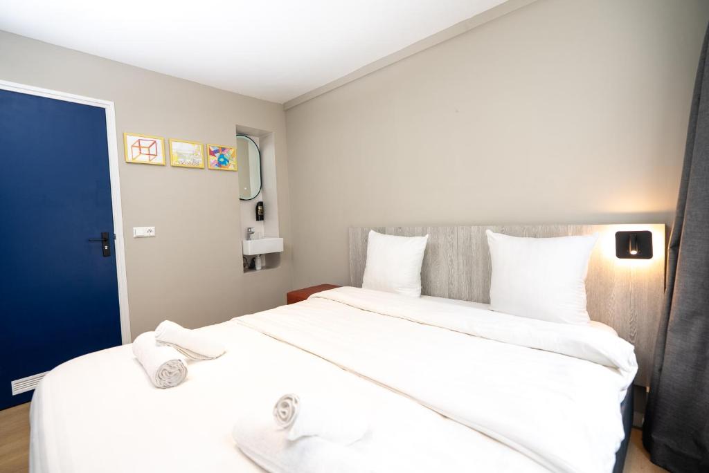 The Crown Hotel - Resim 37