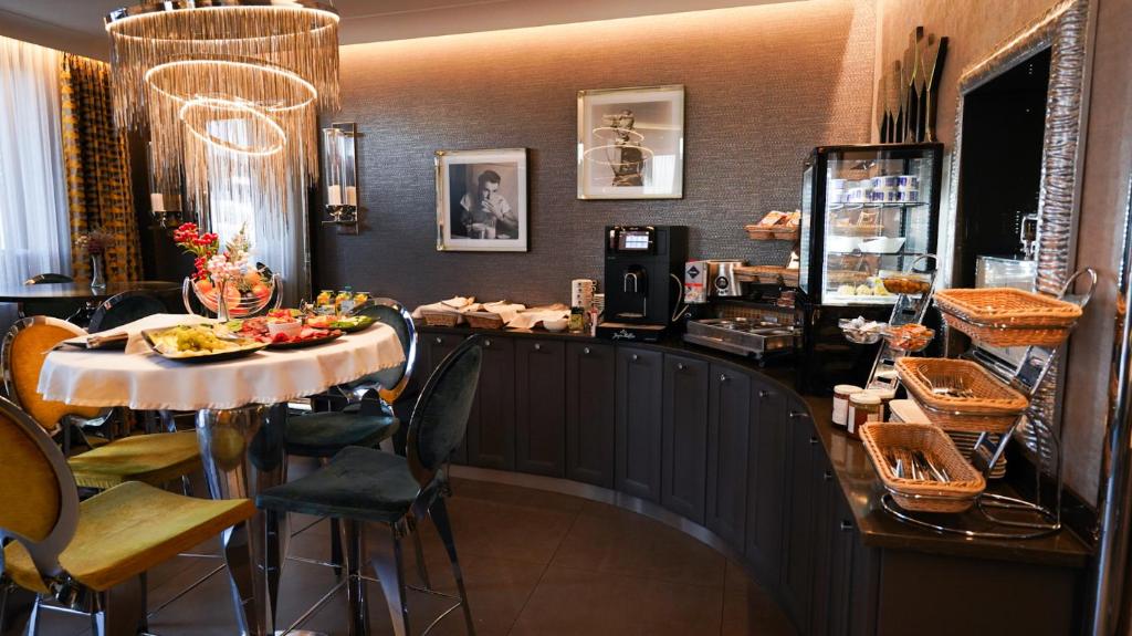 RQ Boutique & Unique Hotel - Resim 25