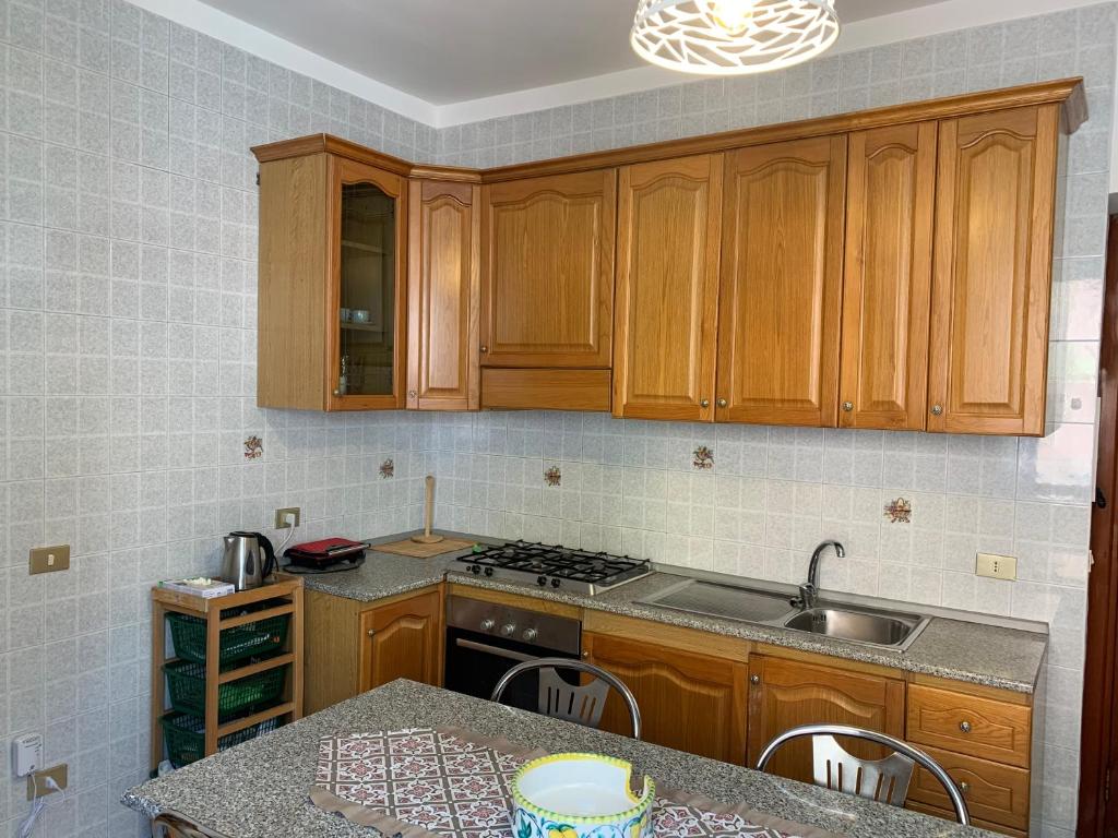 Kuchnia lub aneks kuchenny w obiekcie Casa Margherita