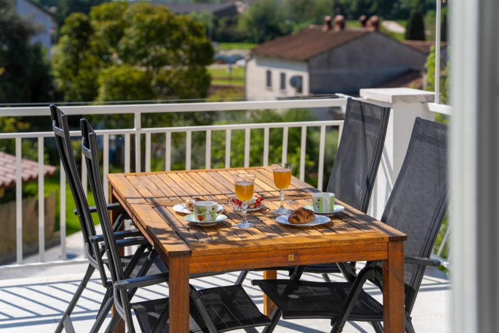 Apartments Bellavita Vrsar - Apartamento Com Varanda