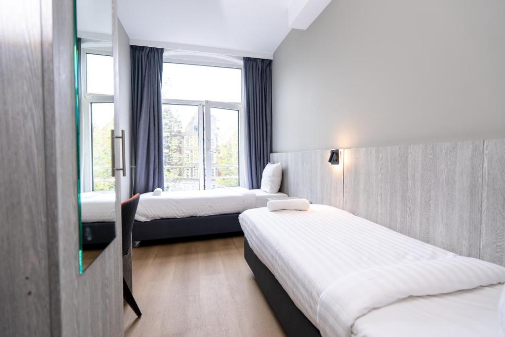 The Crown Hotel - Resim 34