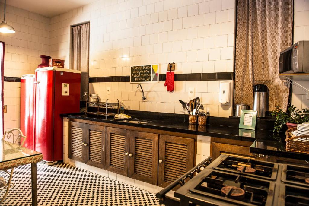 Kuchyň nebo kuchyňský kout v ubytování Ipanema Beach House