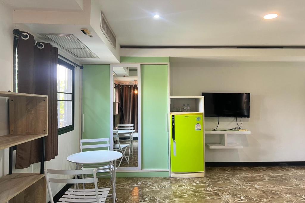 Kuchyň nebo kuchyňský kout v ubytování BKL Pool Villa Pattaya