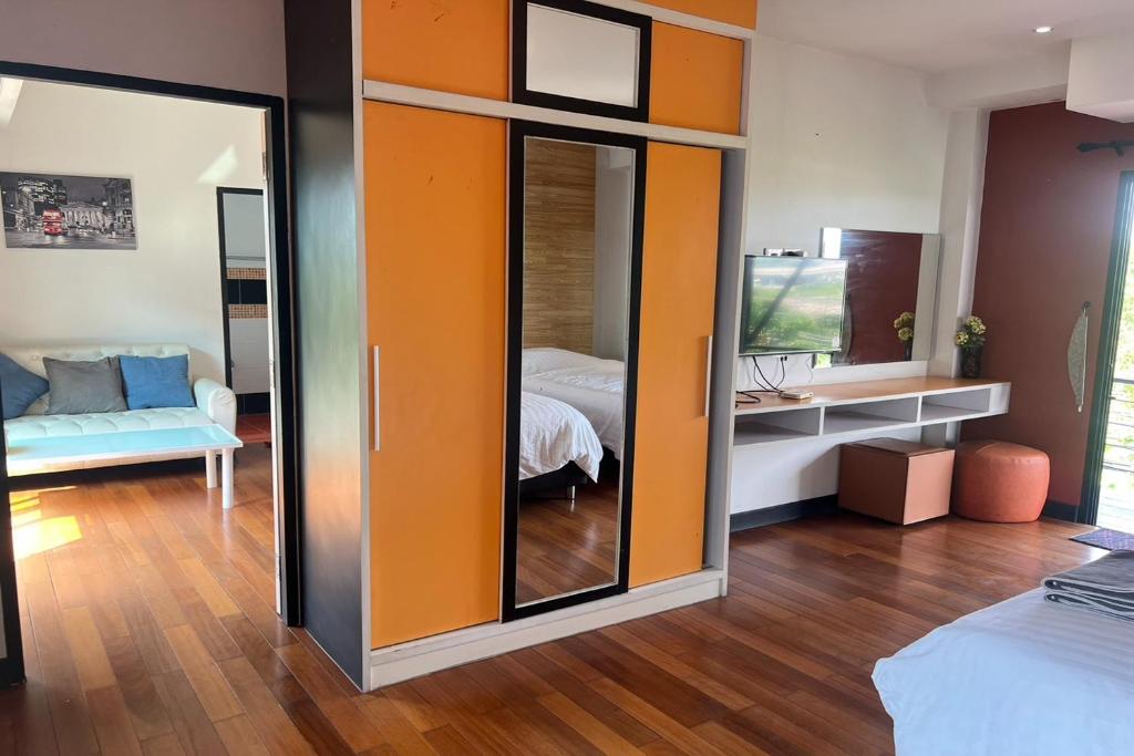 Postel nebo postele na pokoji v ubytování BKL Pool Villa Pattaya