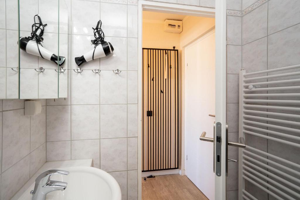 Koupelna v ubytování Das Solaris 10 Luxury Beach Apartment mit Balkon, hundefreundlich, individuell