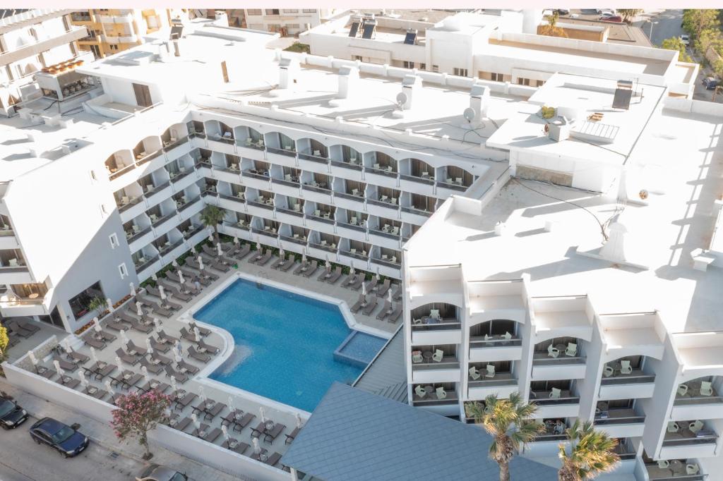 Rhodos Horizon Marina - Adults Only - Resim 27