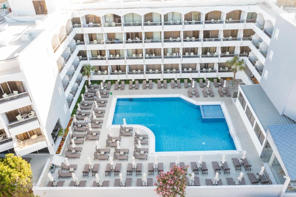 Rhodos Horizon Marina - Adults Only - Resim 30