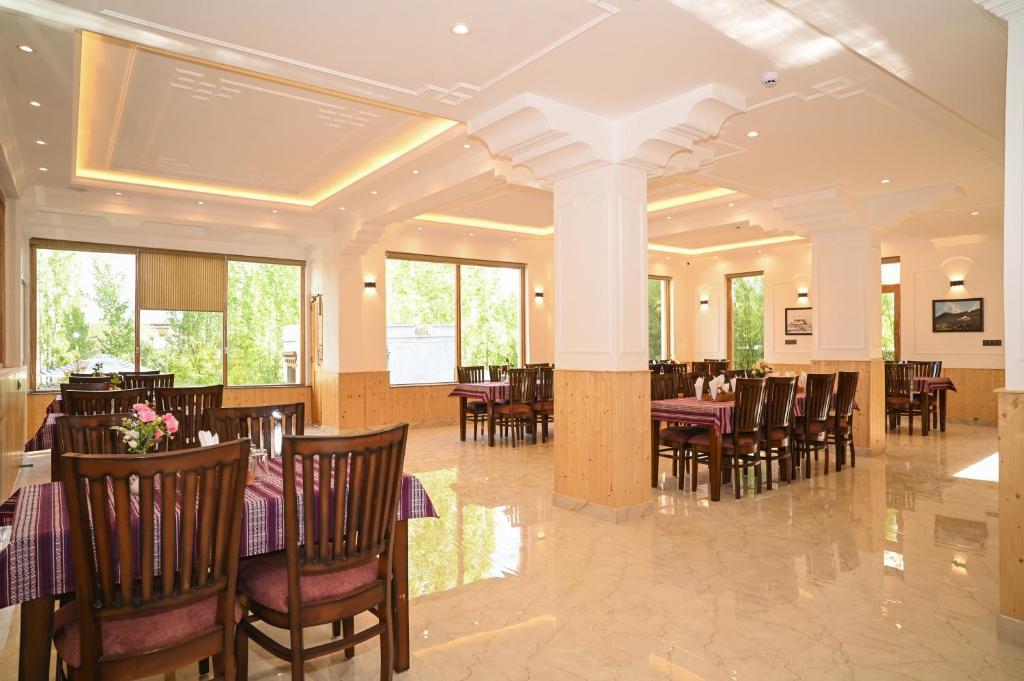 Posezení v ubytování Hotel Ladakh Hills
