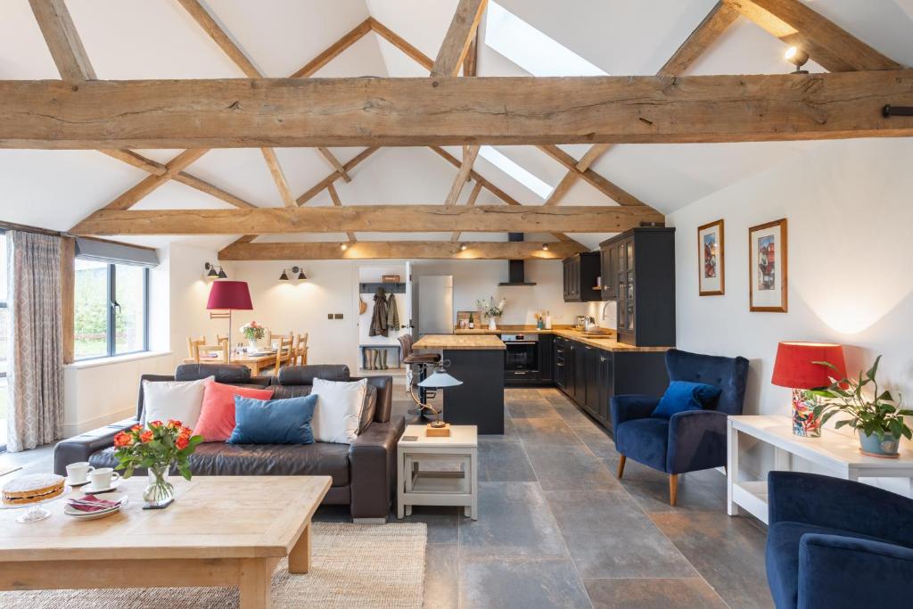 Χώρος καθιστικού στο Luxury converted Barn, rural seclusion at foot of The Ridgeway, dog friendly