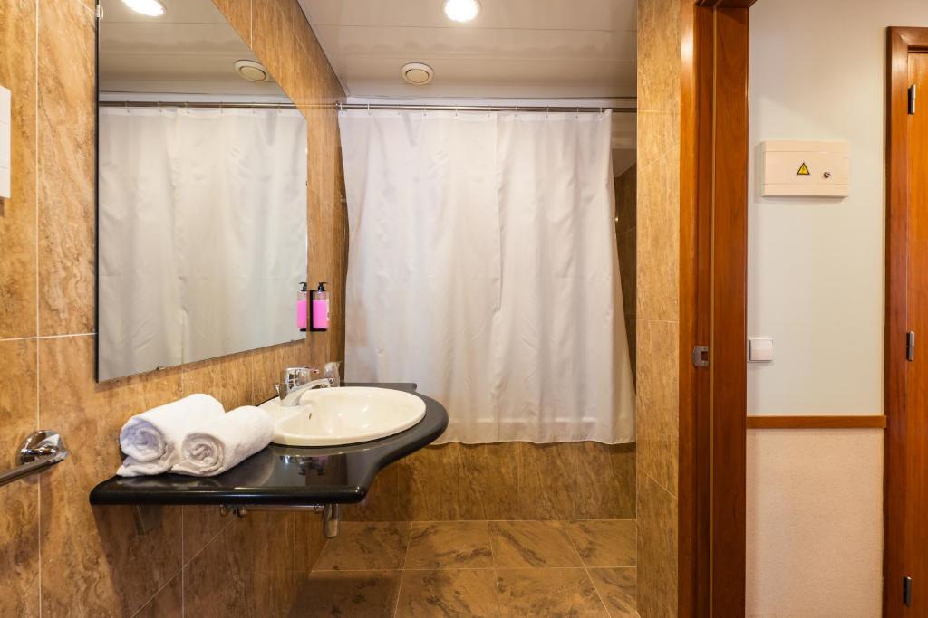 Hotel Santo Amaro - SA Hotels - Resim 13