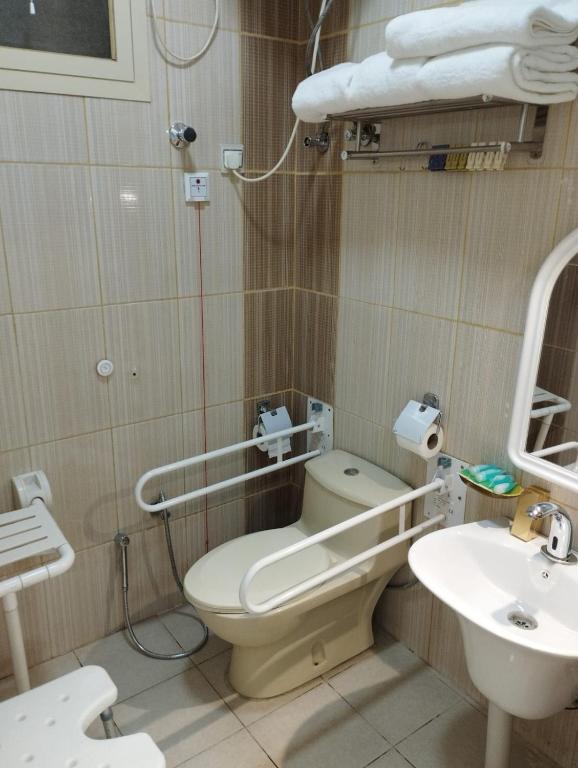Koupelna v ubytování Open Hotel Buraiyda