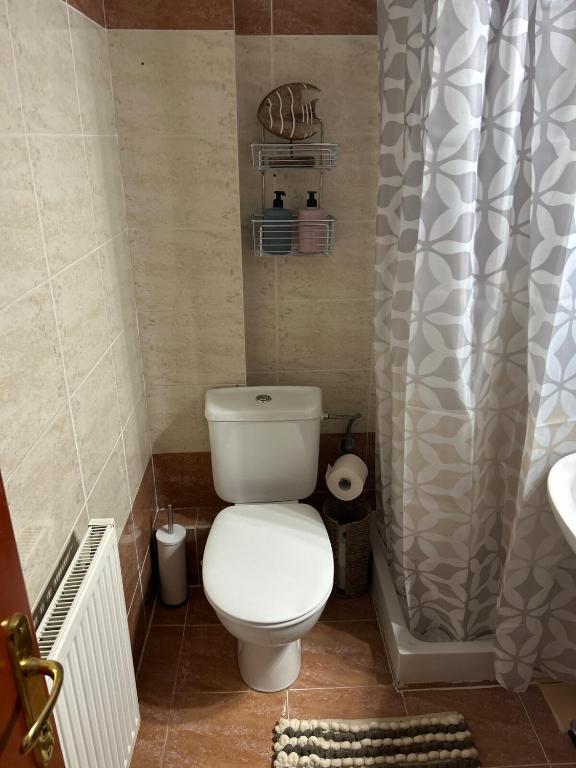Koupelna v ubytování ΒE House