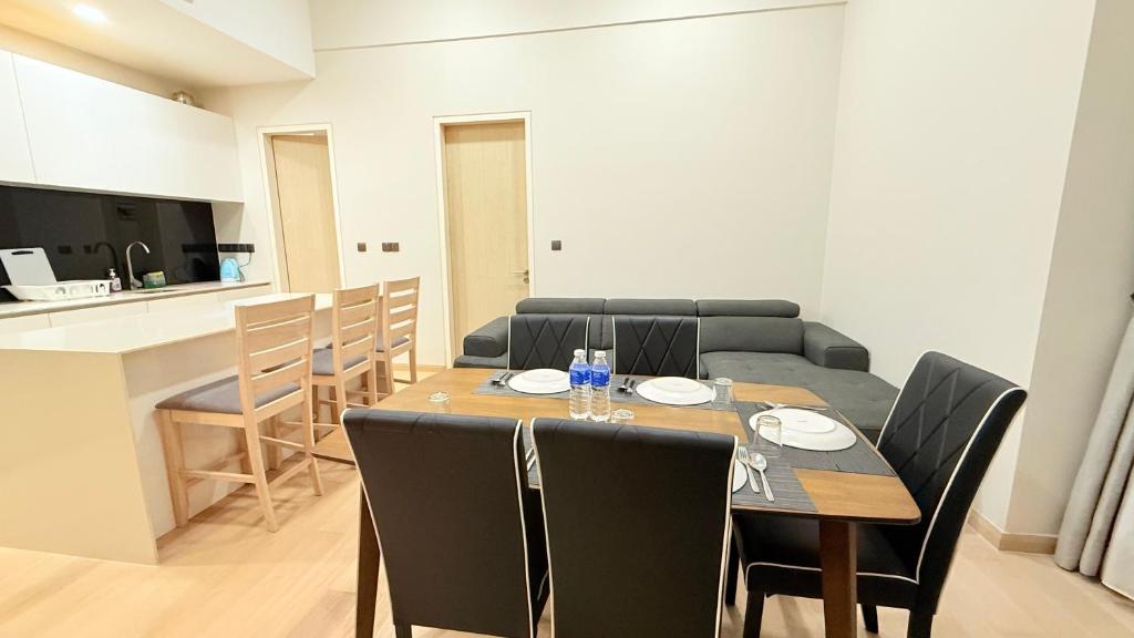 Holiday Suites at Star photo