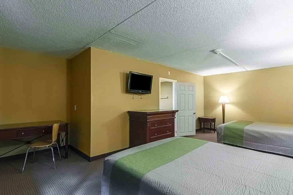 Postel nebo postele na pokoji v ubytování Motel 6 Sherman, TX