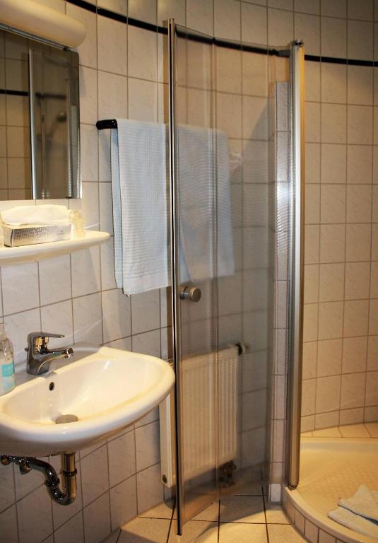 Koupelna v ubytování Hotel Schöne Aussicht