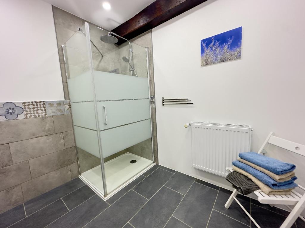Bagno di Les Deux Chevaux Chambres d’Hôtes