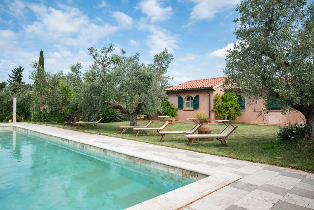 Agriturismo Tra gli Ulivi, Chiappini Winery