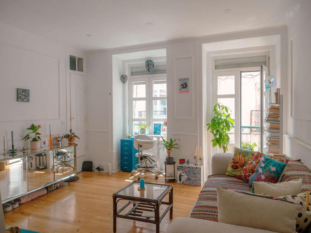Charming 1BR with Terrace Praça das flores | By Airnest