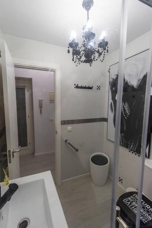 Kúpeľňa v ubytovaní SH Rujacor Mare Apartamento chic en la Viña