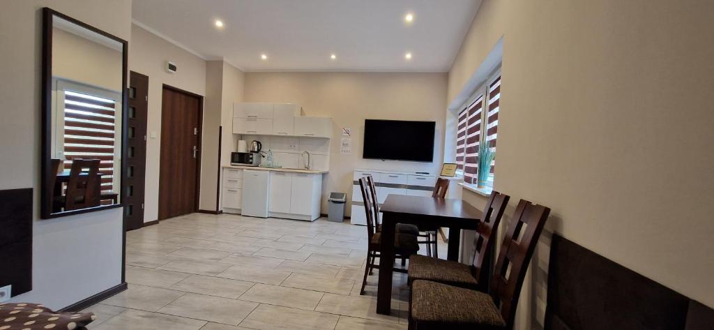 Kancelaria - Resim 8