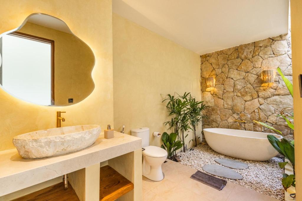 Uryah Hotel Lombok - 5