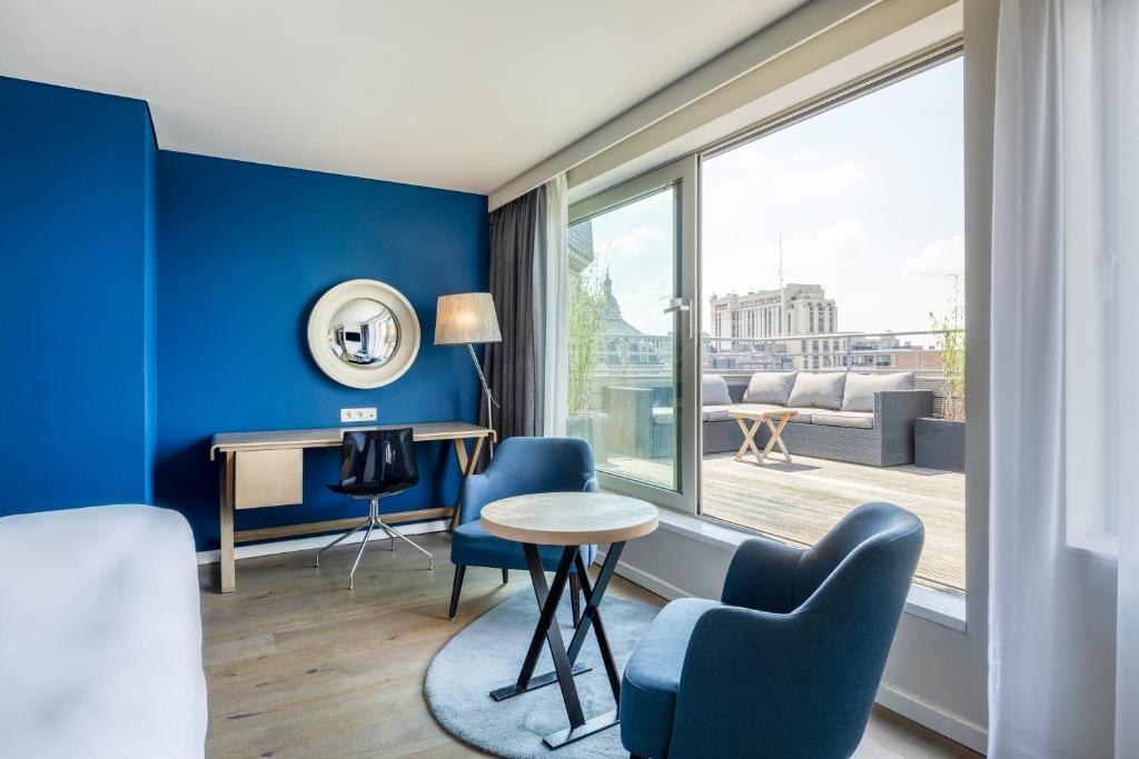 Park Inn by Radisson Antwerp City Centre - Resim 4