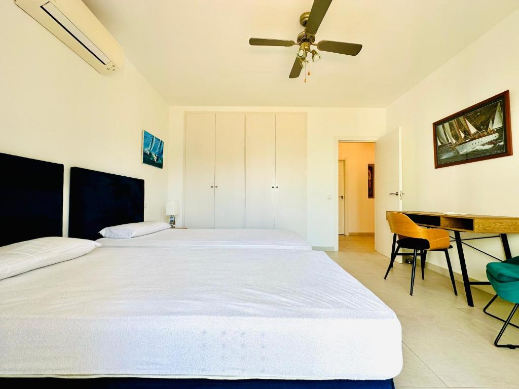 Postel nebo postele na pokoji v ubytování Global Immo 6020 VILLA MARTIN