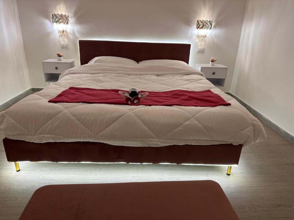 Postel nebo postele na pokoji v ubytování Dante's Dream