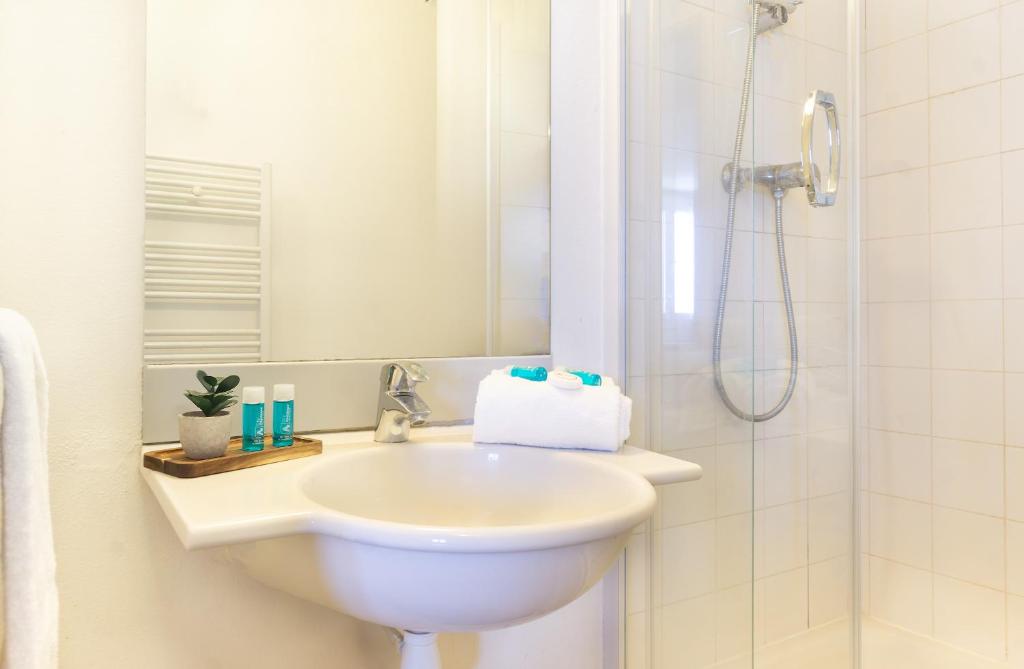 City Residence Access Strasbourg - Resim 11