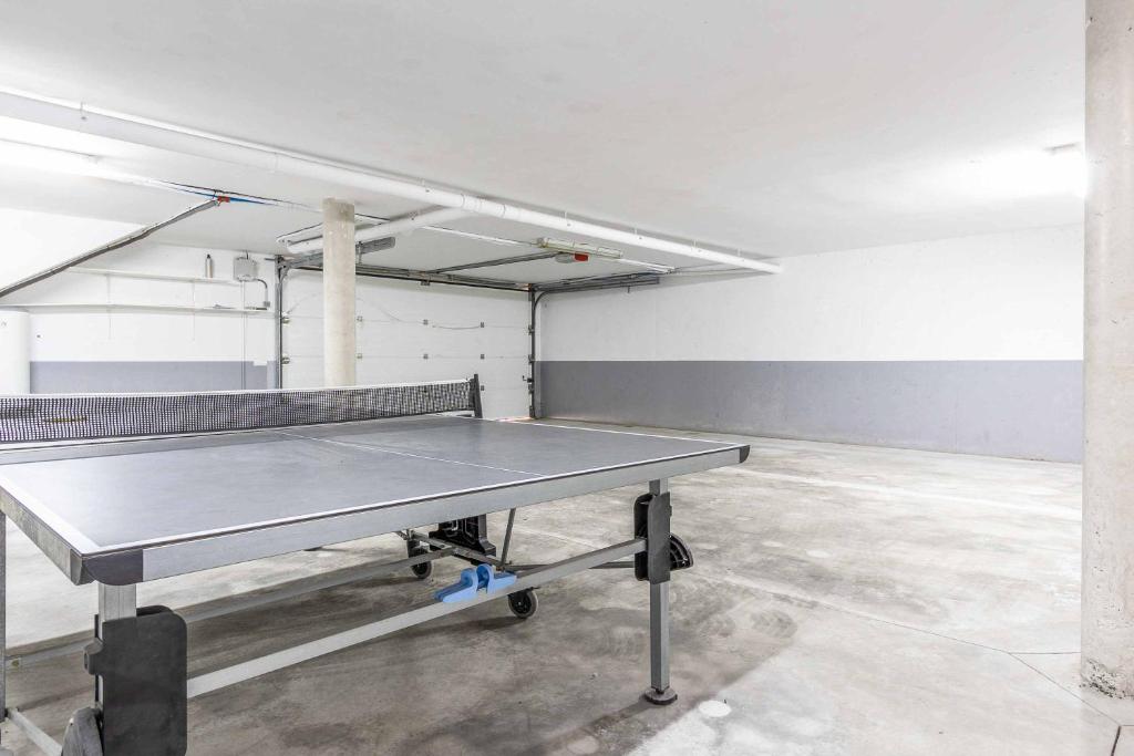 Stolní tenis v ubytování Villa Albufera nebo okolí