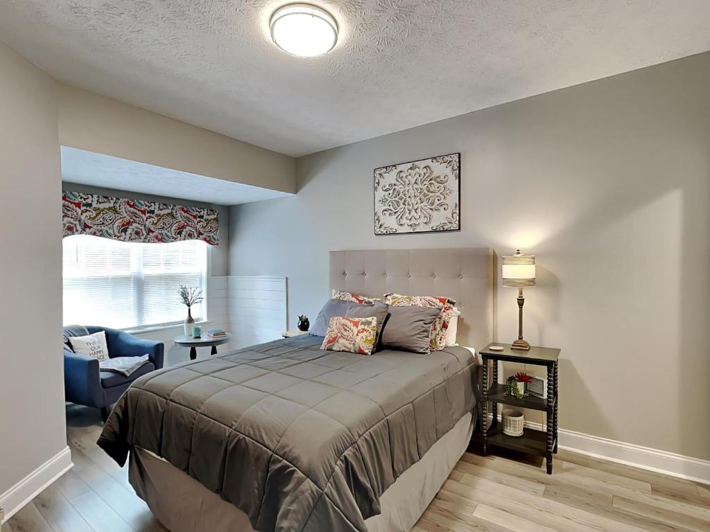 Ліжко або ліжка в номері Lazy Bears Den 2103