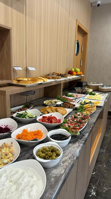 فضای داخلی Ozen Palace Hotel در آلماتی - تصویر ۳