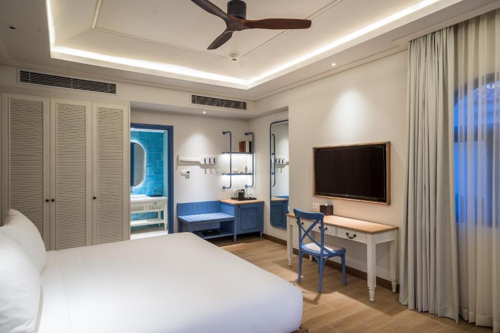 Deluxe - Giường Cỡ King