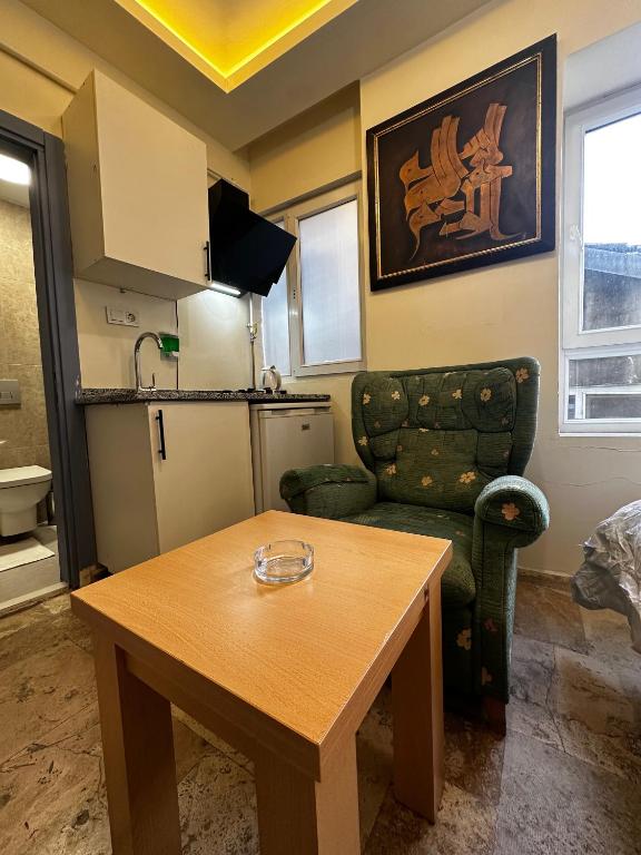 Posezení v ubytování İstanbul PRENS HOTEL