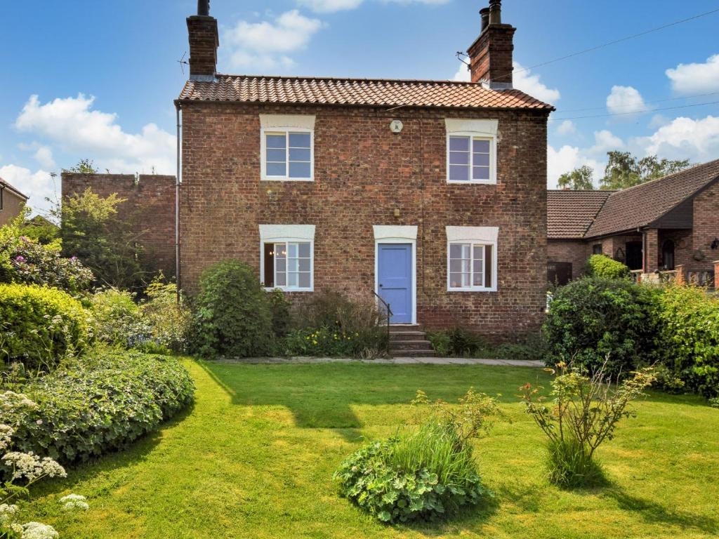 Κήπος έξω από το 3 bed in York 57964