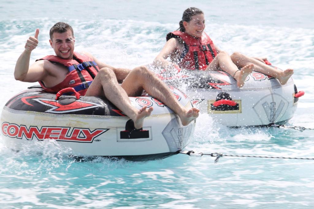 Hosté ubytování Sun Siyam Vilu Reef with Free Transfer