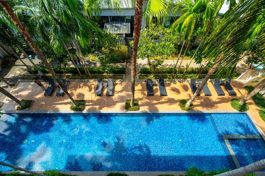 Bazén v ubytování Anchan Boutique Hotel nebo v jeho okolí