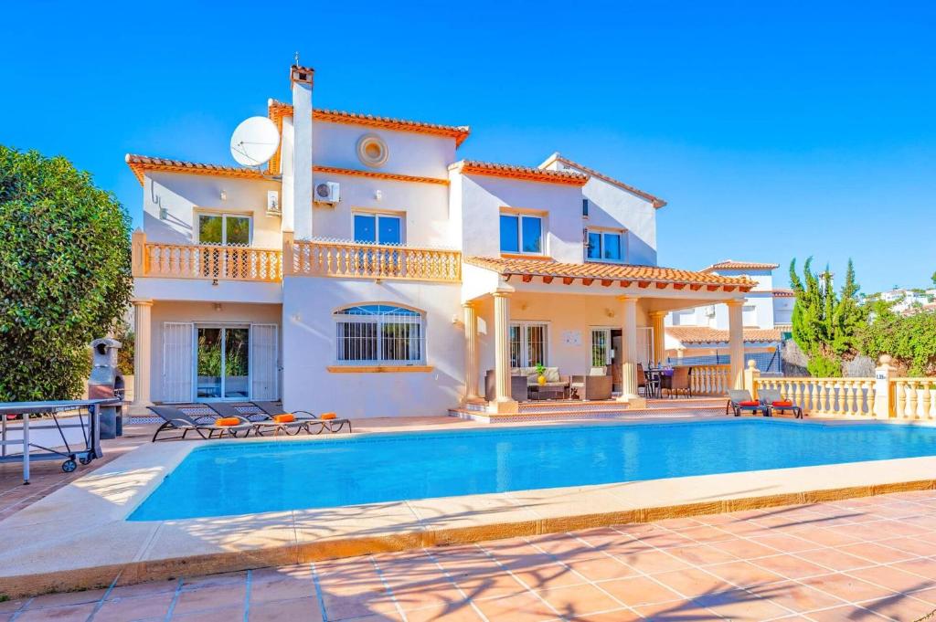 Villa Belinda by Villa Plus