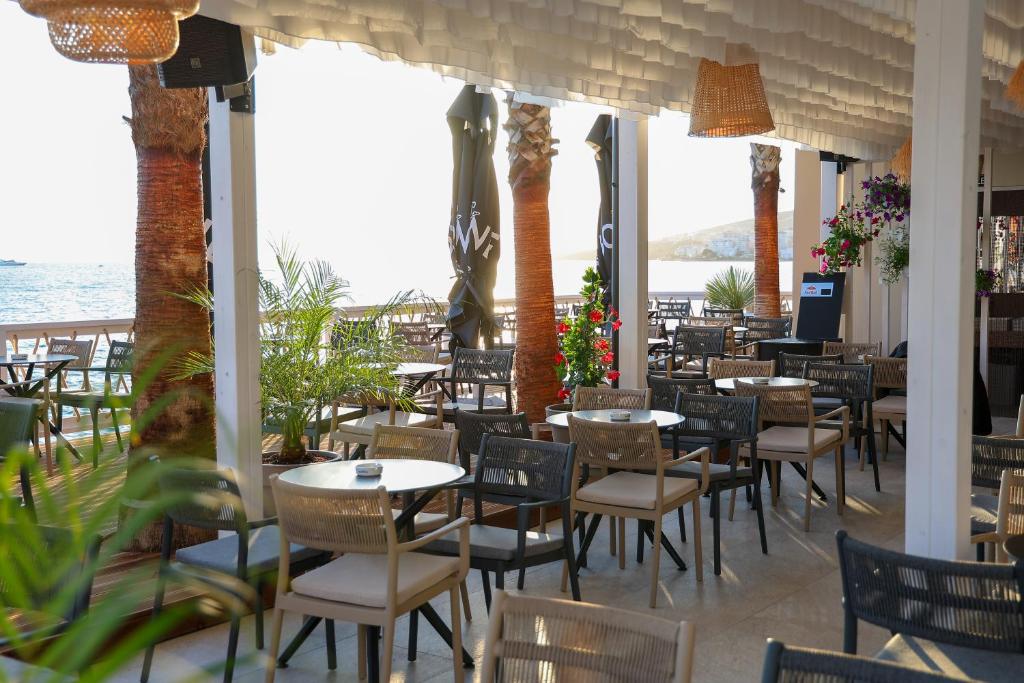 Restaurace v ubytování Joelle Premium Hotel