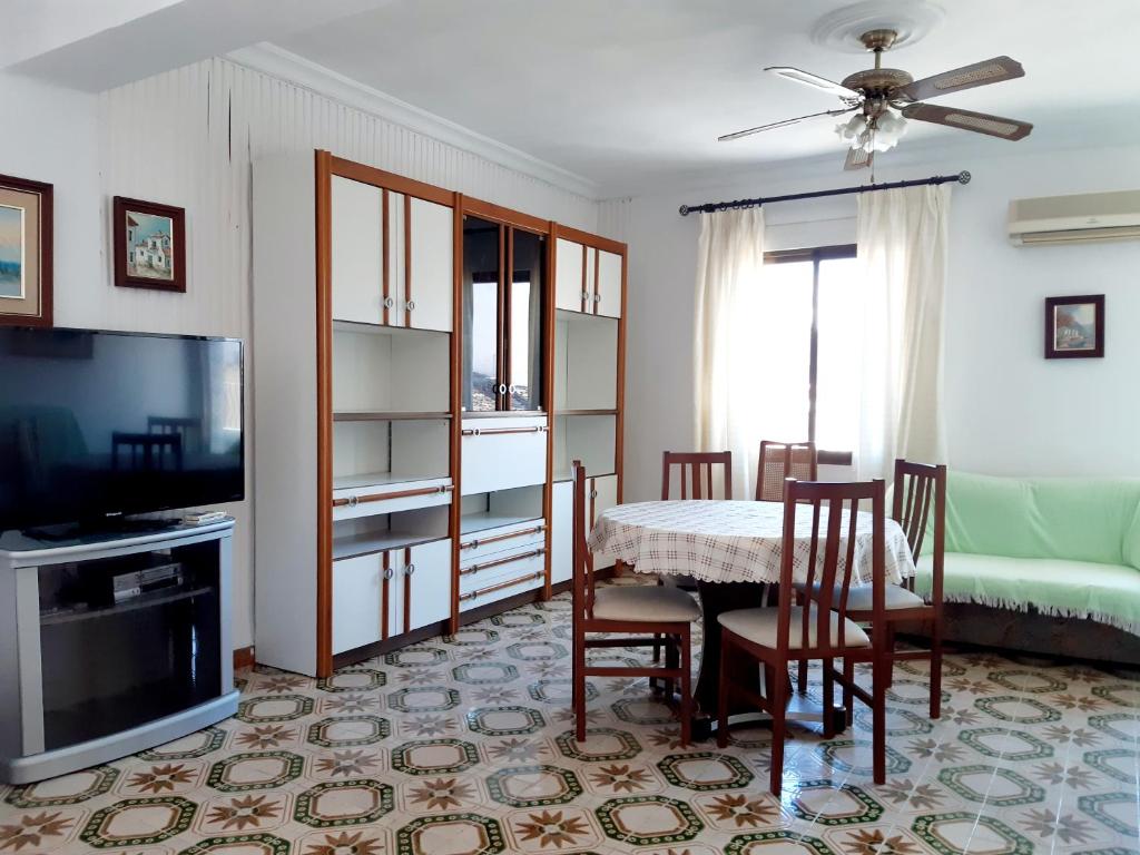 TV a/nebo společenská místnost v ubytování Apartamento Vernissa