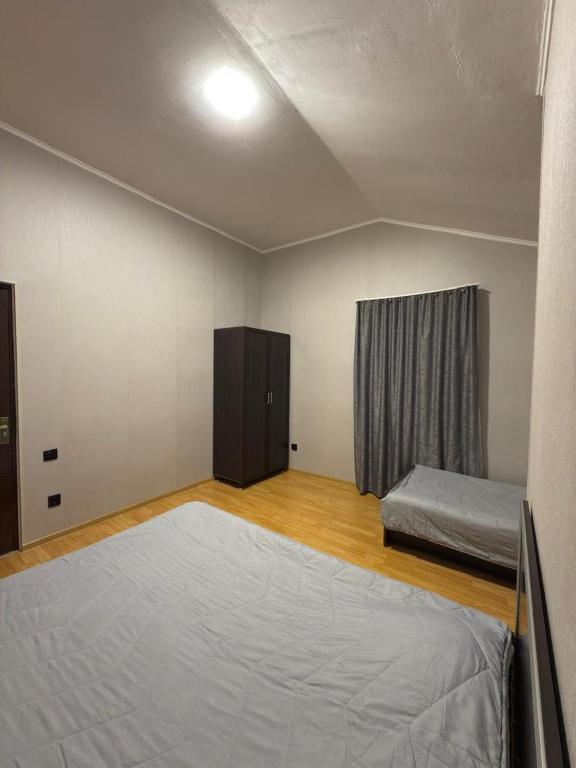 Postel nebo postele na pokoji v ubytování emily