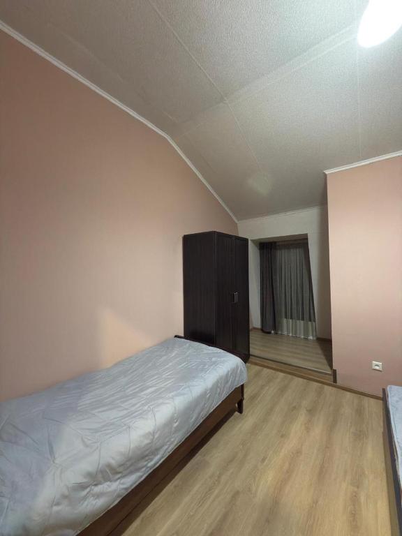 Postel nebo postele na pokoji v ubytování emily