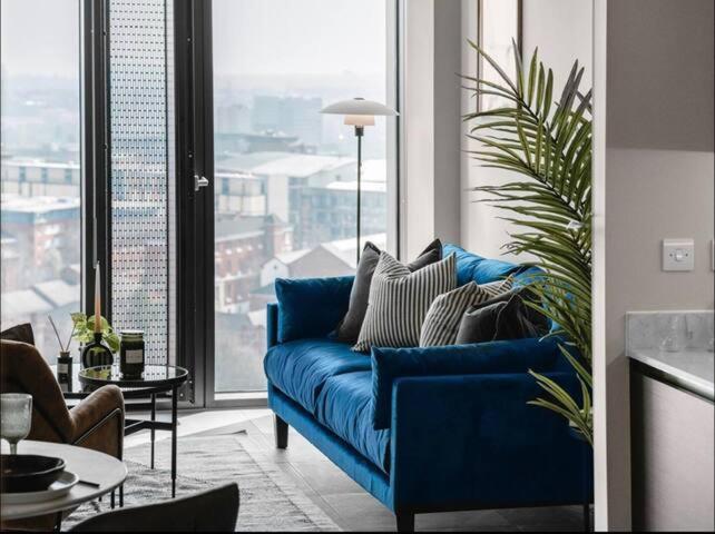Posezení v ubytování Mercian Luxury Serviced Apartments- Birmingham City Centre - Better and bigger than a hotel!
