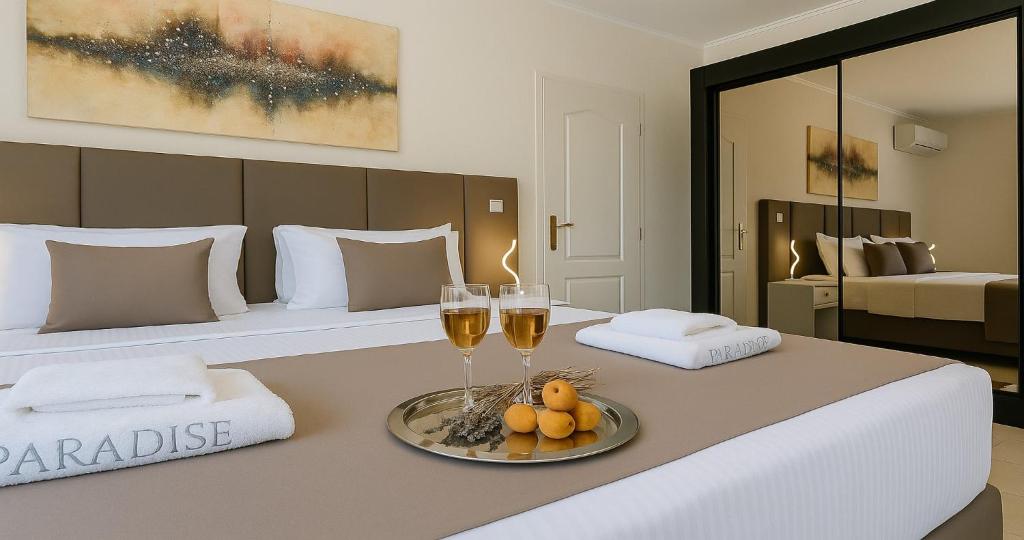 Postel nebo postele na pokoji v ubytování Villa Small Paradise