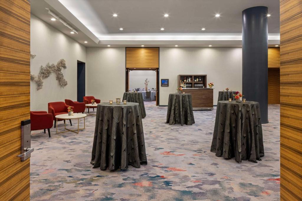 The Lofton Hotel Minneapolis, Tapestry Collection by Hilton photo