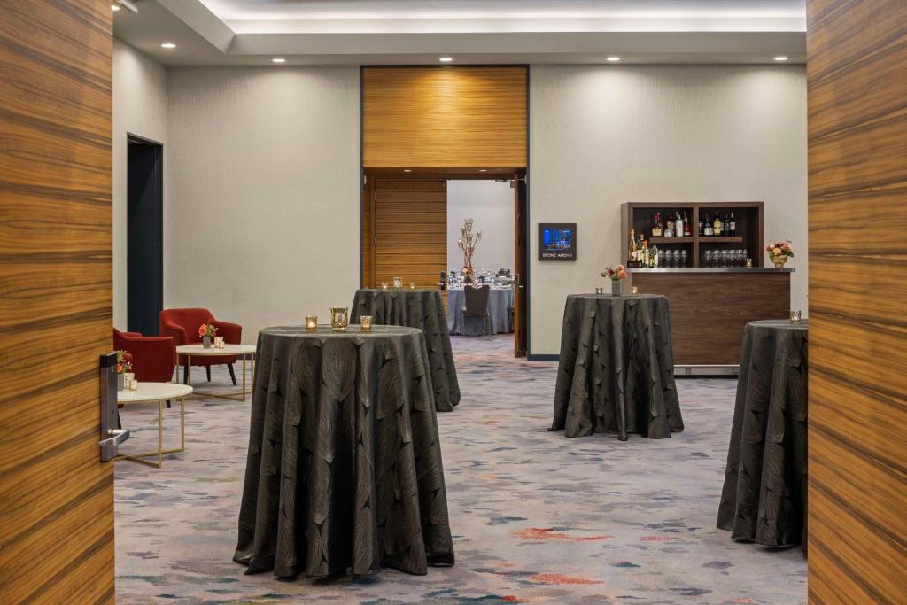 The Lofton Hotel Minneapolis, Tapestry Collection by Hilton photo