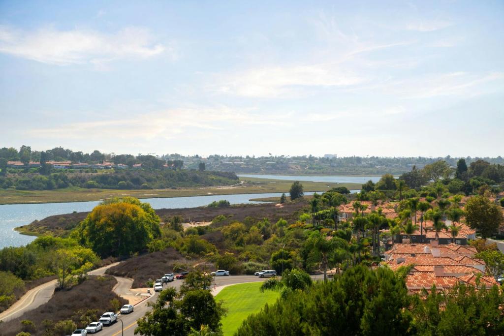 Newport Beach Marriott Bayview - 